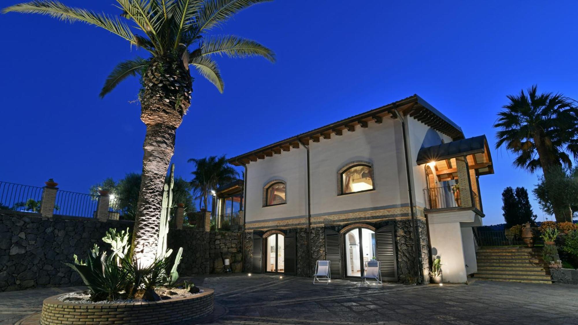 Villa Biddizza Acireale Eksteriør billede