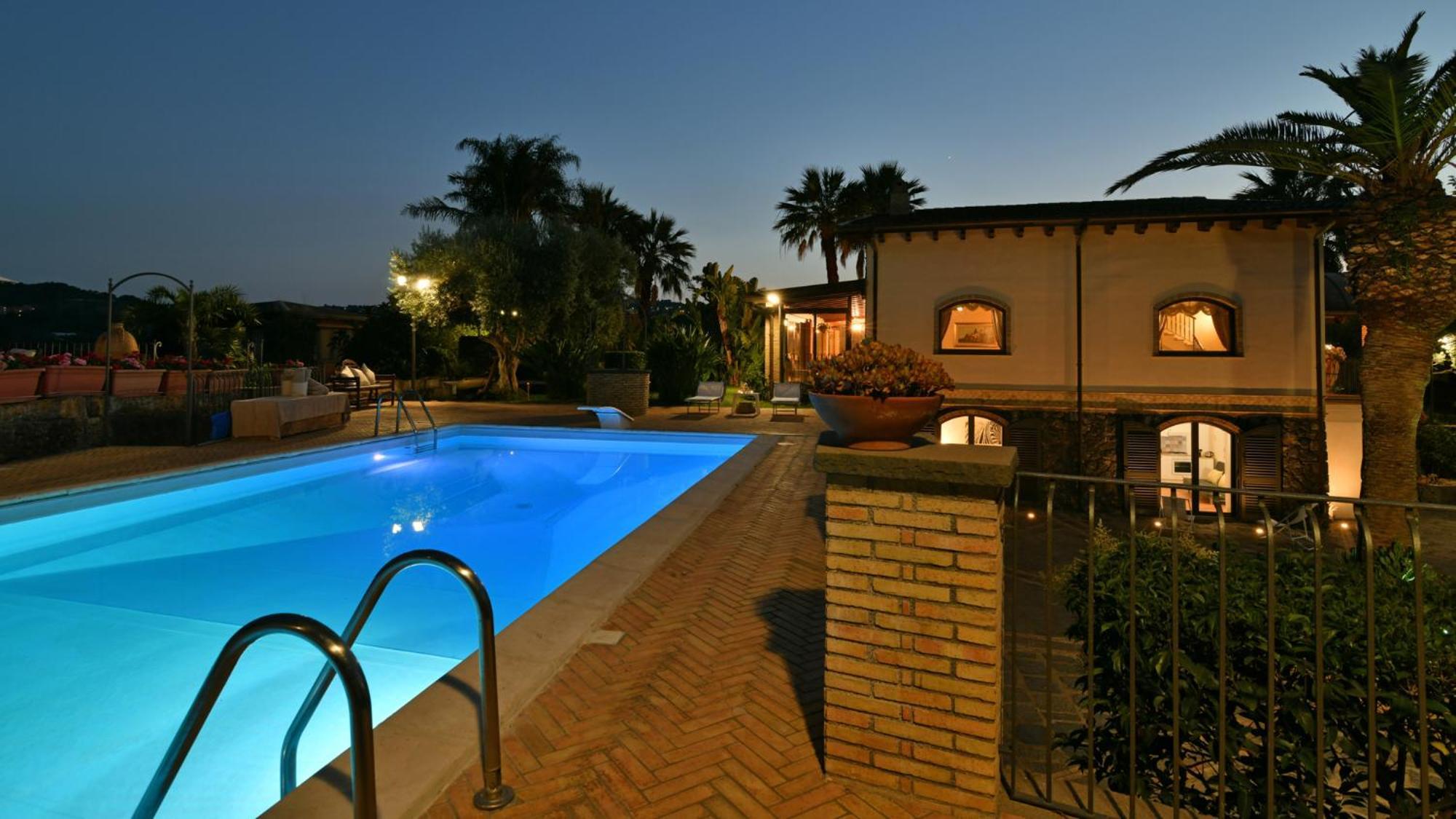 Villa Biddizza Acireale Eksteriør billede