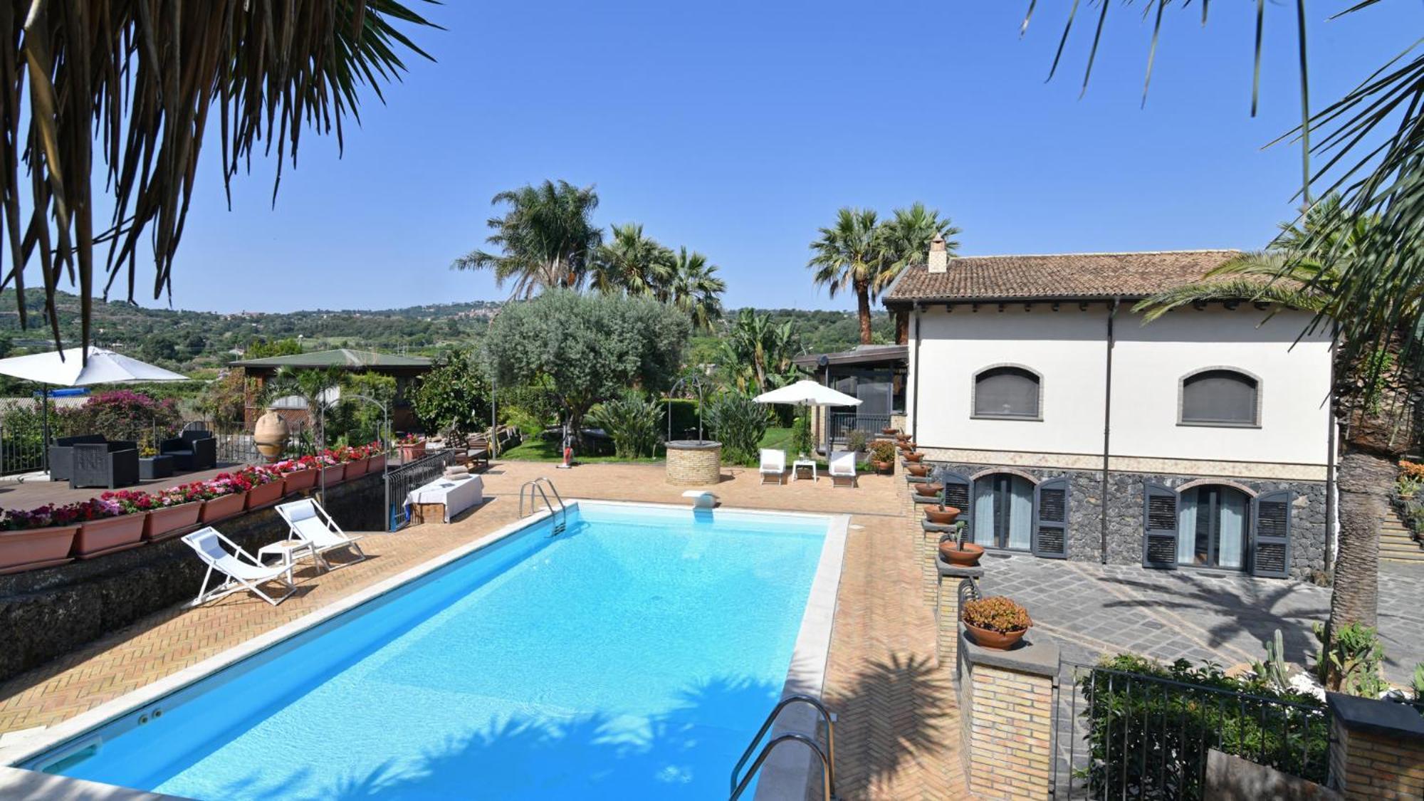 Villa Biddizza Acireale Eksteriør billede